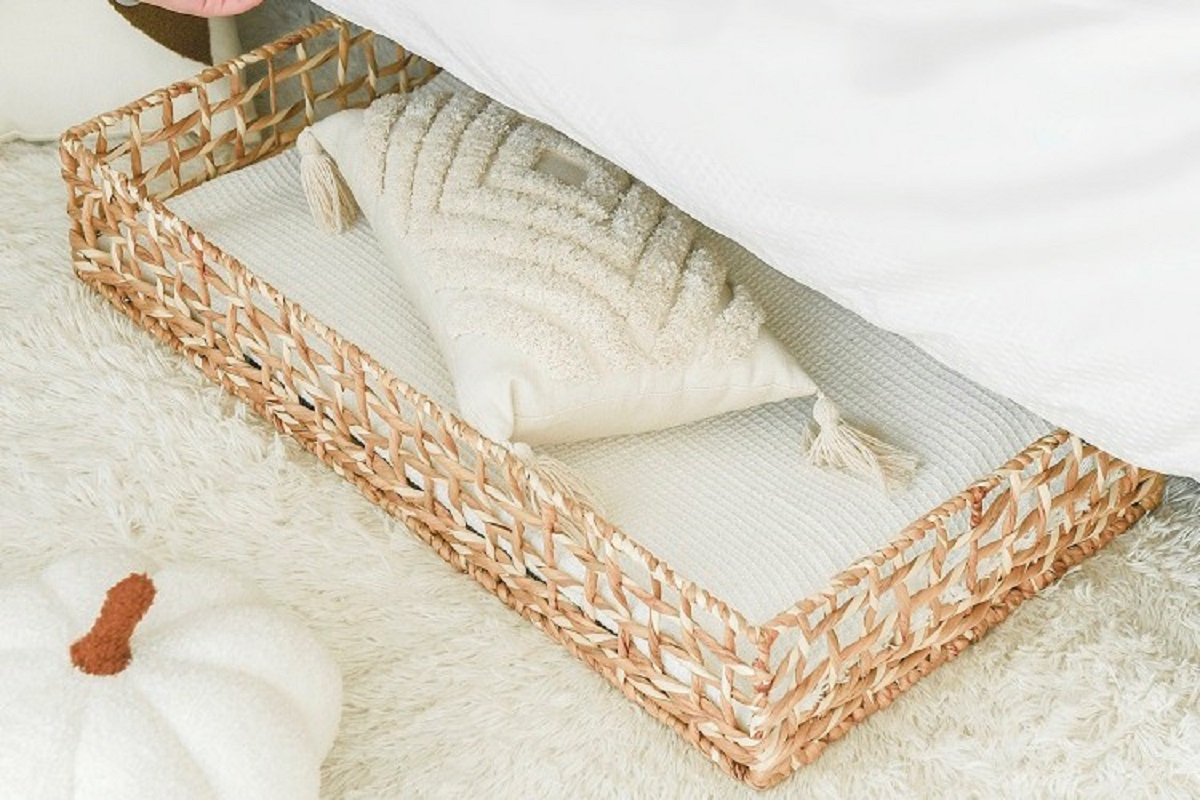 Clever Ways to Utilize Your Under Bed Storage Space